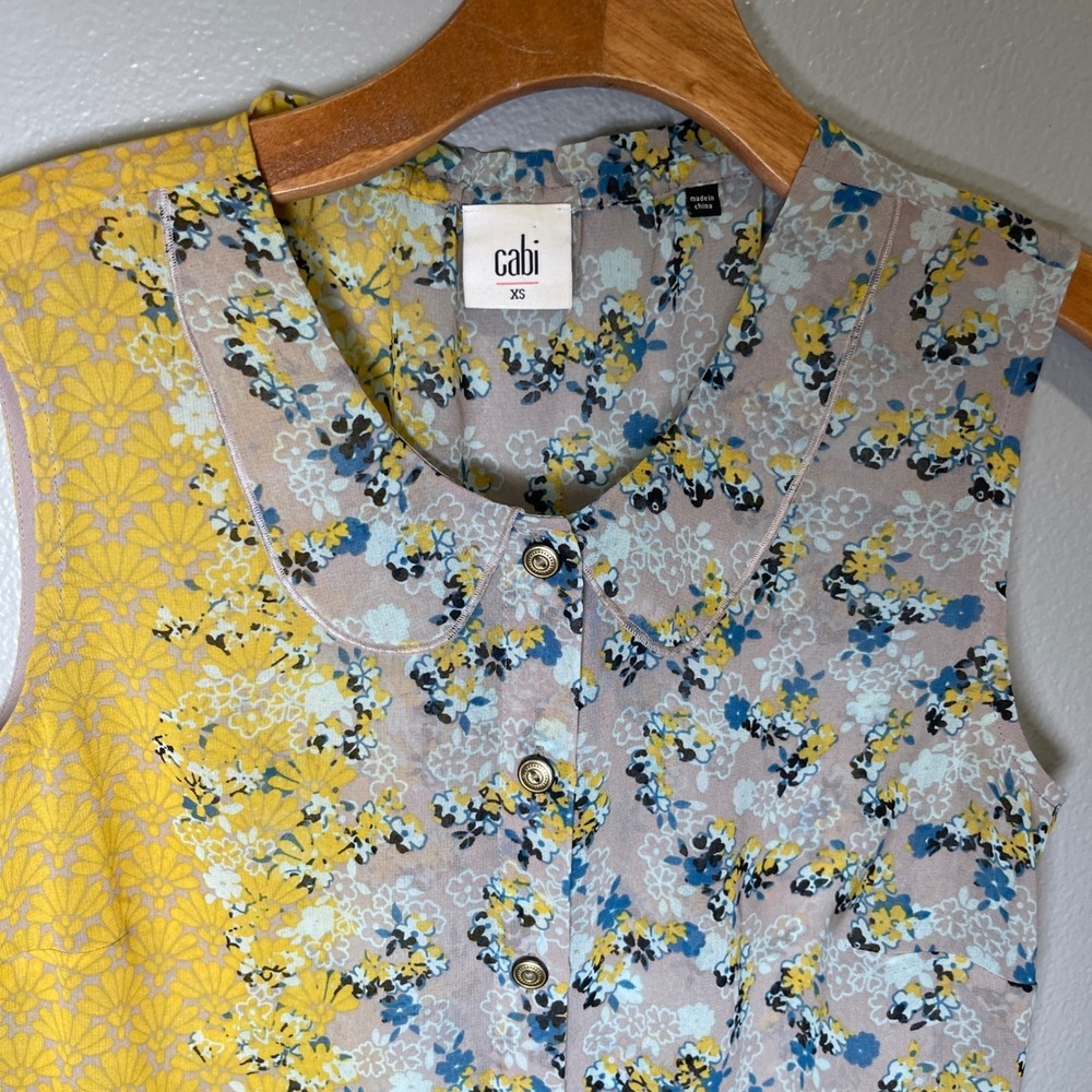 CAbi Women's XS Offsides Sleeveless‎ Chiffon Sheer Floral Top Gray & Yellow